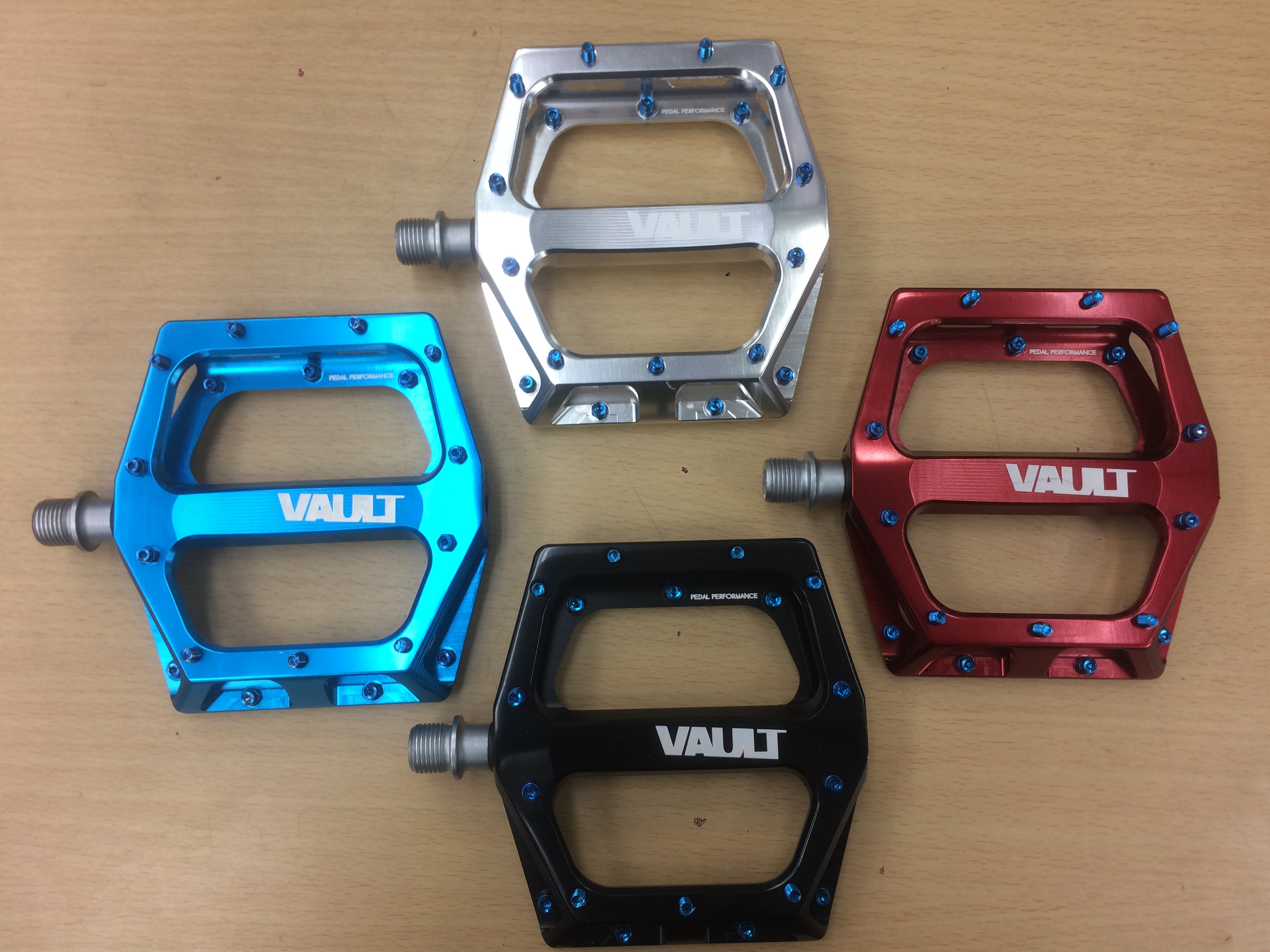 DMR Vault Pedals ル・サイクakiba | 自転車専門店 サイクルスポット