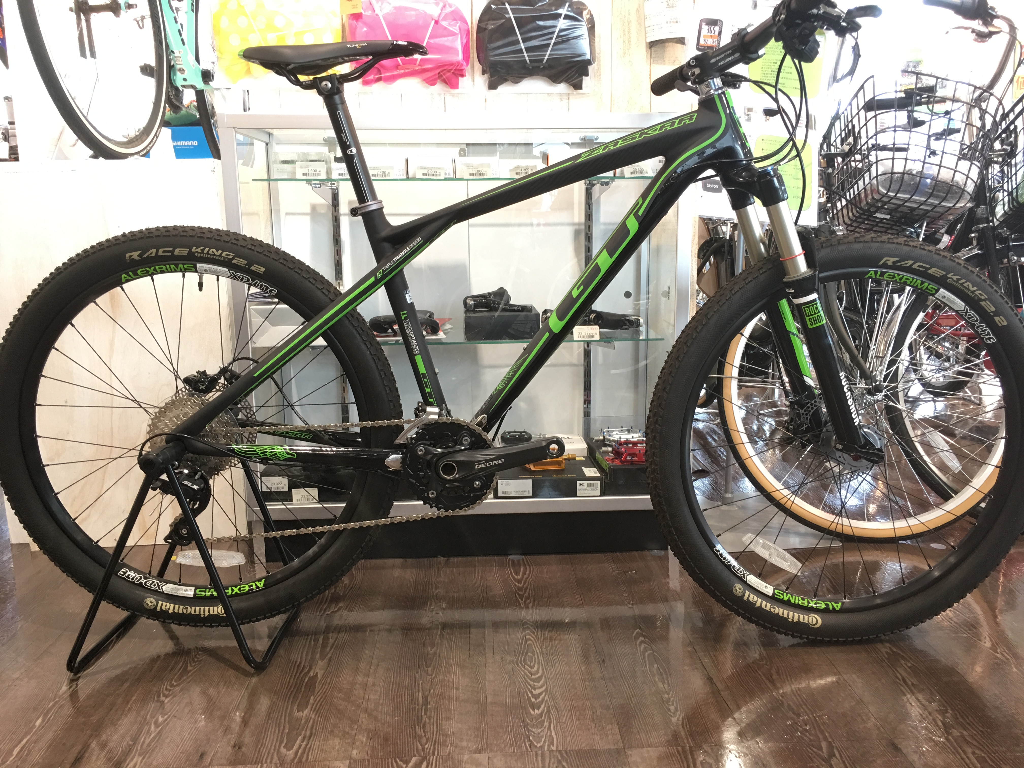 ZASKAR CARBON ELITE 入荷しました サイクルスポット&ル・サイク海老名